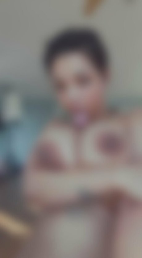 mizzoktoberxxx OnlyFans kostenlos