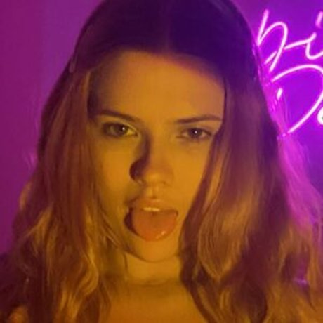 soylupitapeachof OnlyFans-Leaks