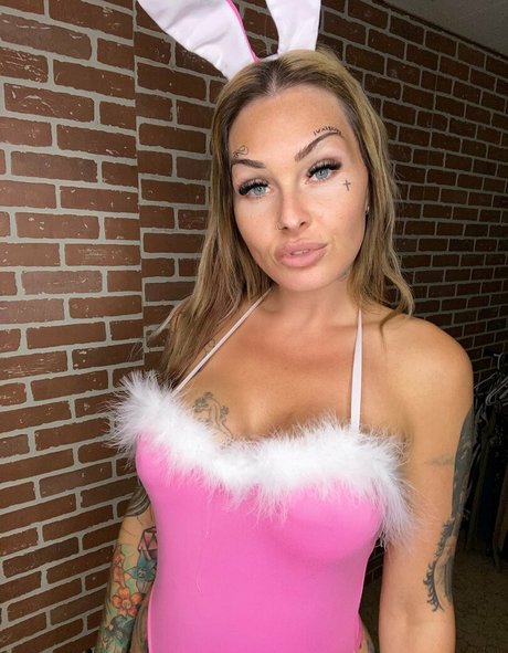 kfoxdd OnlyFans Bilder