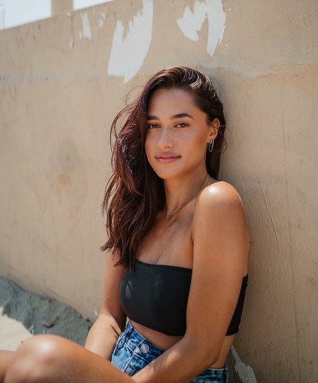 carlieauszler OnlyFans Gratis Porn