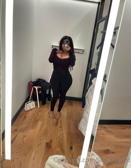 thelailalove OnlyFans Nacktbilder