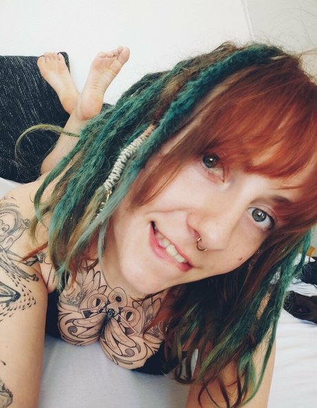 freakyfjonda OnlyFans XXX