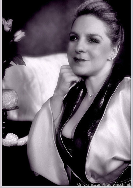 frauleinschmittfree OnlyFans Bilder