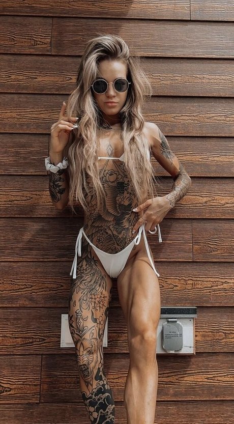 Athena Barnes Nacktbilder auf OnlyFans