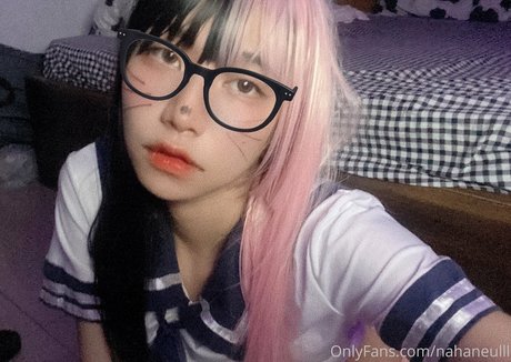 nahaneulll OnlyFans Nacktbilder