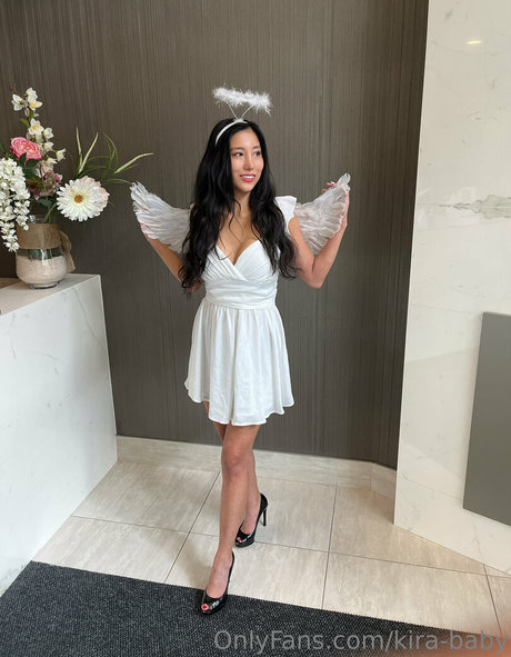 Akira Love Nacktbilder von OnlyFans