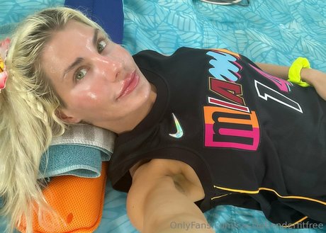 cassiebenderfitfree OnlyFans geleakt