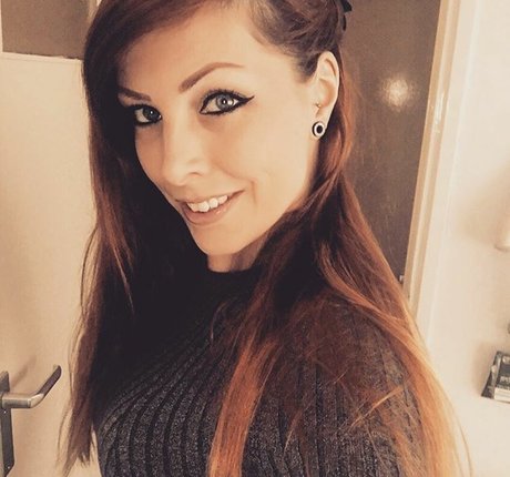 Amarantha LaBlanche OnlyFans Fotos