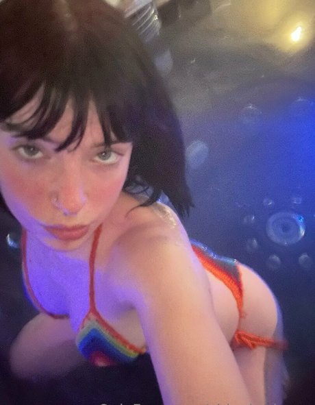 chloehodgson OnlyFans-Fotos