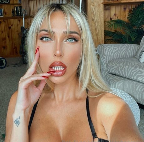 chelseabpereira OnlyFans Nacktbilder