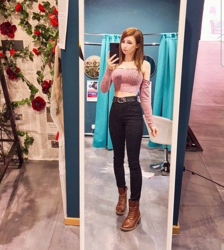 bibichan NurlyFans-Brüste