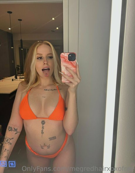 megredhairxoxo tease OnlyFans Gratis Porn