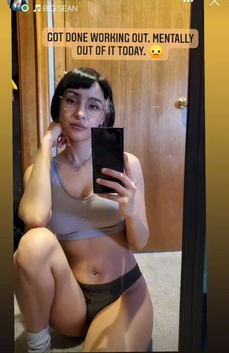 YukiValentine NSFW OnlyFans