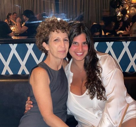 Coral Hagag Nacktbilder OnlyFans geleakt