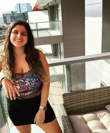 Coral Hagag OnlyFans-Leaks