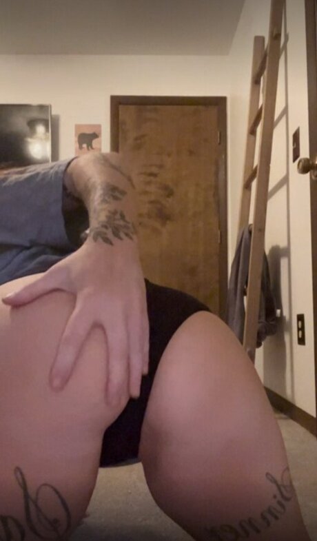 karliebrooks OnlyFans geleakte Pornografie