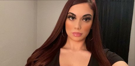 Christy Forbes OnlyFans Model Fotos