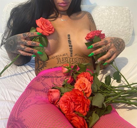 adultekra OnlyFans Pornografie