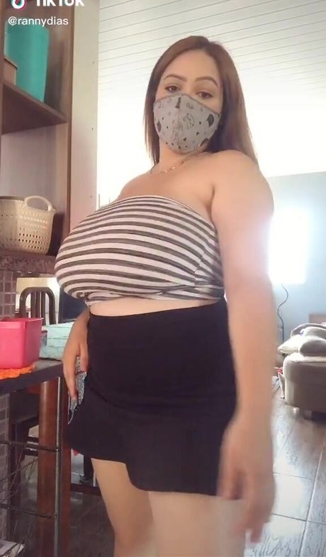 Ranny Dias Nacktbilder von OnlyFans geleakt