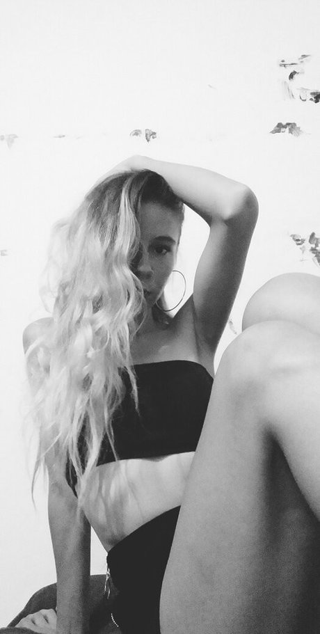 khalor Model OnlyFans Foto