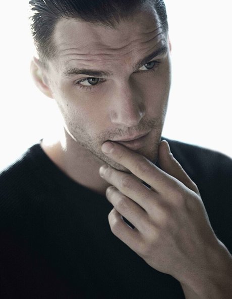 tomasskoloudik OnlyFans Lesbisch