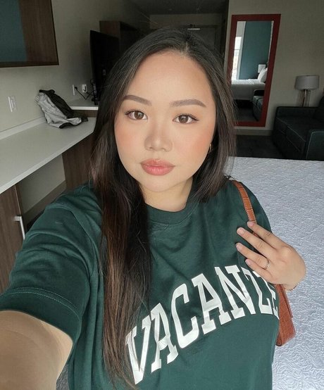 angie babe OnlyFans-Bilder