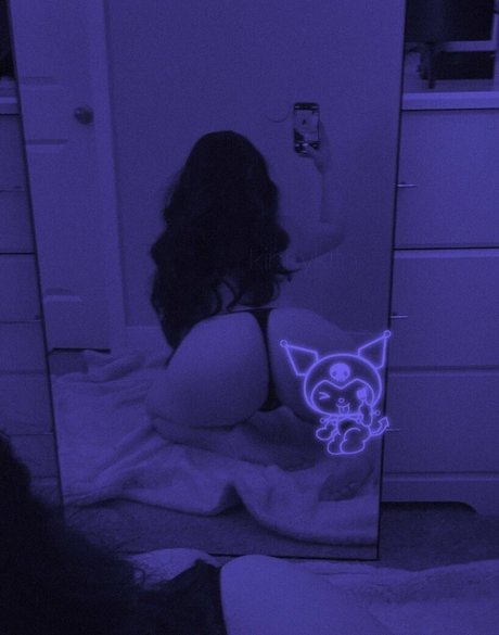 Mae Kinkykttn OnlyFans-Inhalte