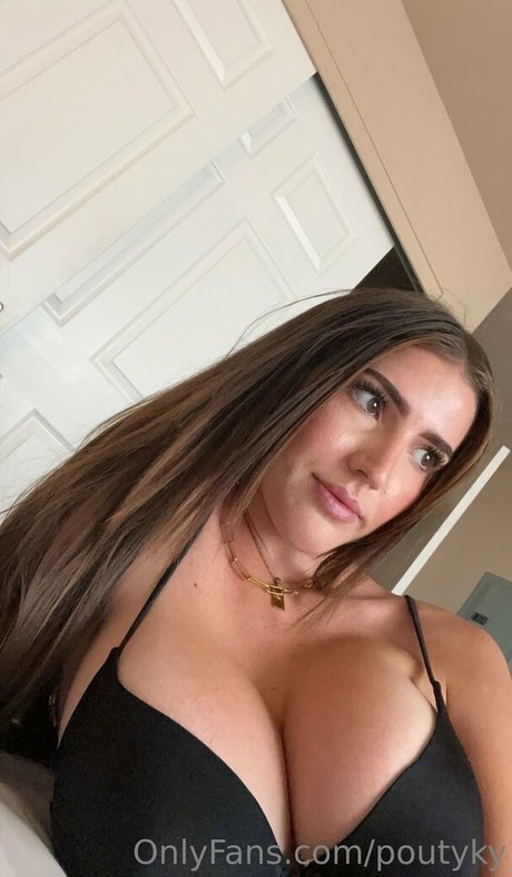 Kylee Powell OnlyFans Sextape