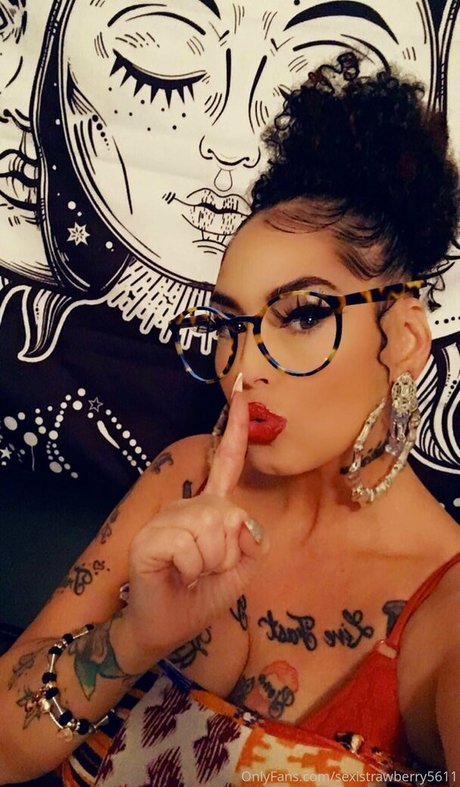 sexistrawberry5611 OnlyFans-Inhalte