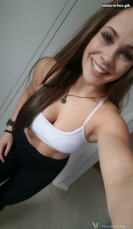 Toni Paras Leaked OnlyFans Bilder