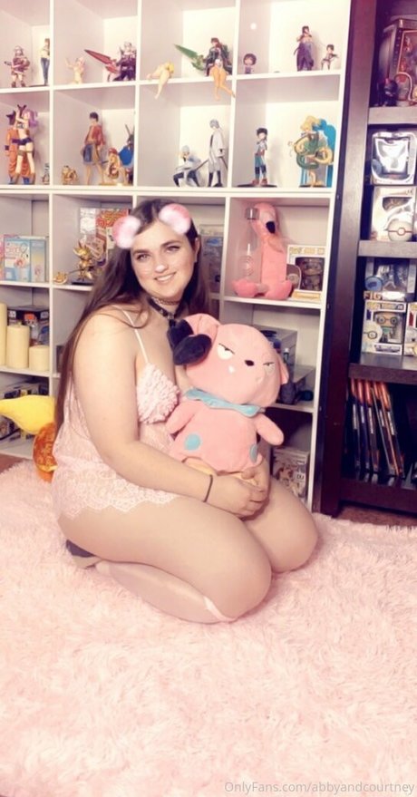 lustfulgeek OnlyFans XX