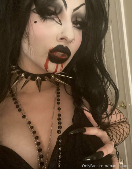 mamiehades OnlyFans Porn