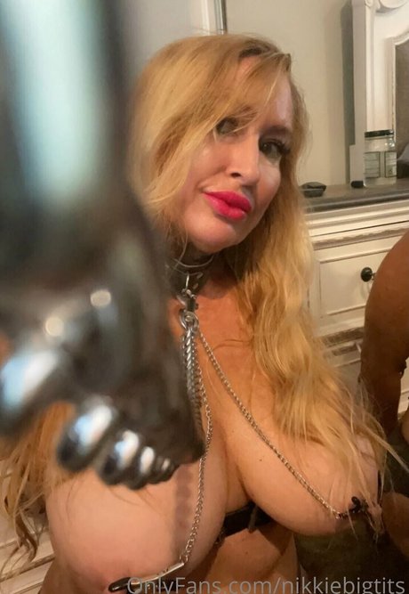 nikkiebigtits Nackt OnlyFans Porn