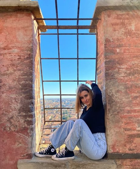 Julia Gomez OnlyFans geleakte Brüste