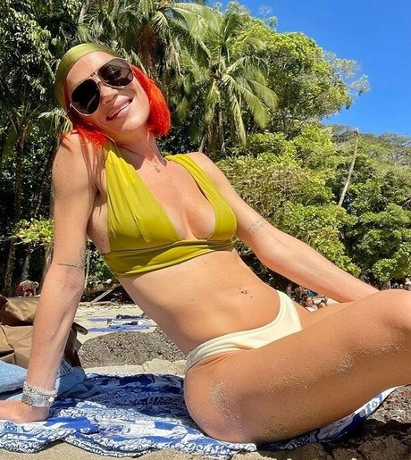 reife latina-onlyfans sexy nackt Teaser