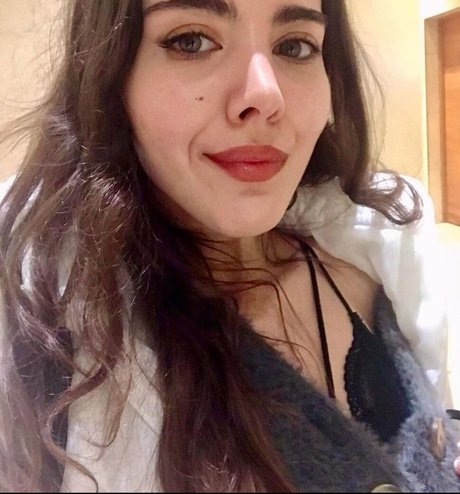 Selin Celikdelen OnlyFans-Rezensionen