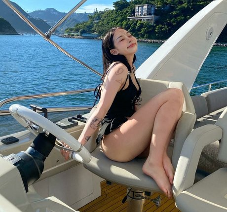 ozarayau OnlyFans-Leaks