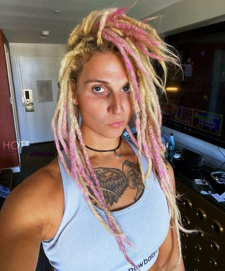 Hottrayne OnlyFans-Rezensionen