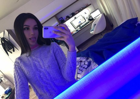 Sweet Lady Cola Nacktbilder von OnlyFans geleakt