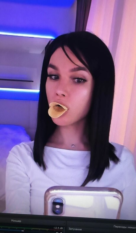 Sweet Lady Cola OnlyFans Bilder nackt