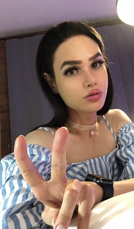 Sweet Lady Cola Nacktbilder von OnlyFans