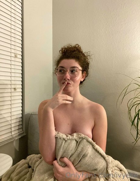 ivyelle Nacktbilder von OnlyFans geleakt