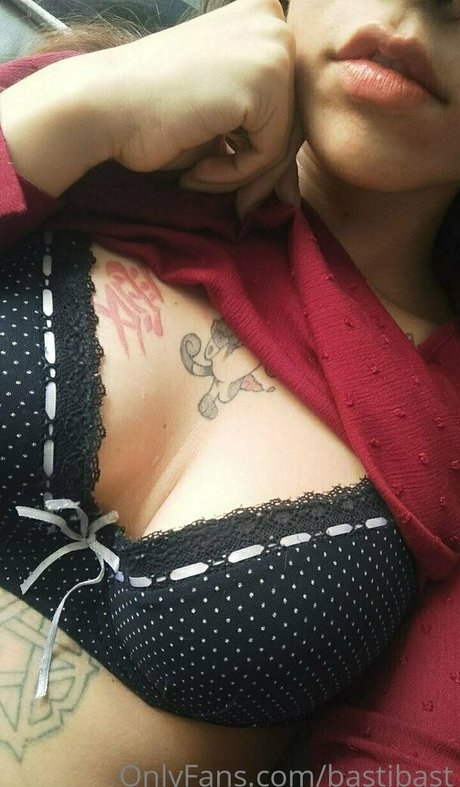 bastibast Leak von OnlyFans-Inhalten