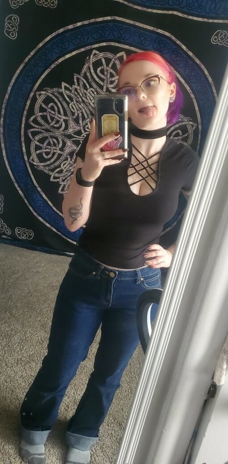 tatteasefree Leaked OnlyFans Nacktbilder