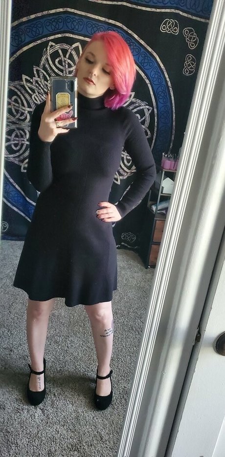 tatteasefree Bilder OnlyFans