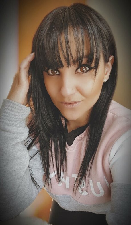 longgone2022 OnlyFans geleakt.