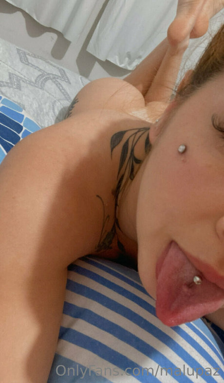 Malu Paz Oben ohne OnlyFans