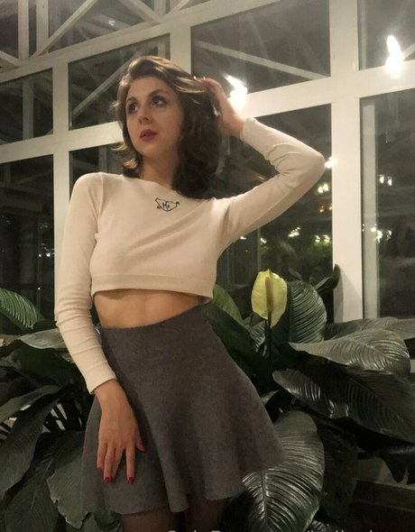 bellachary OnlyFans Brüste Bild