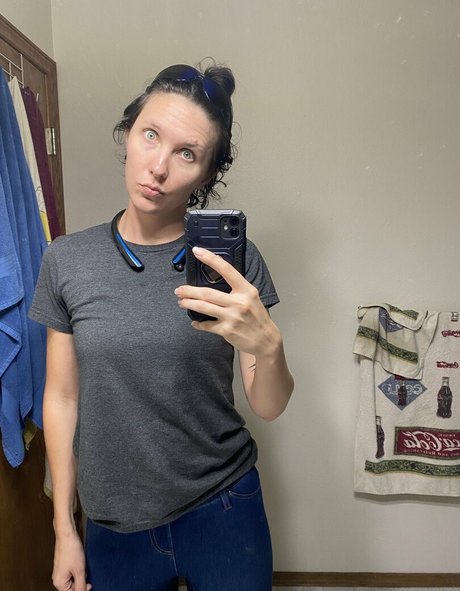 blondiedoes OnlyFans nackt