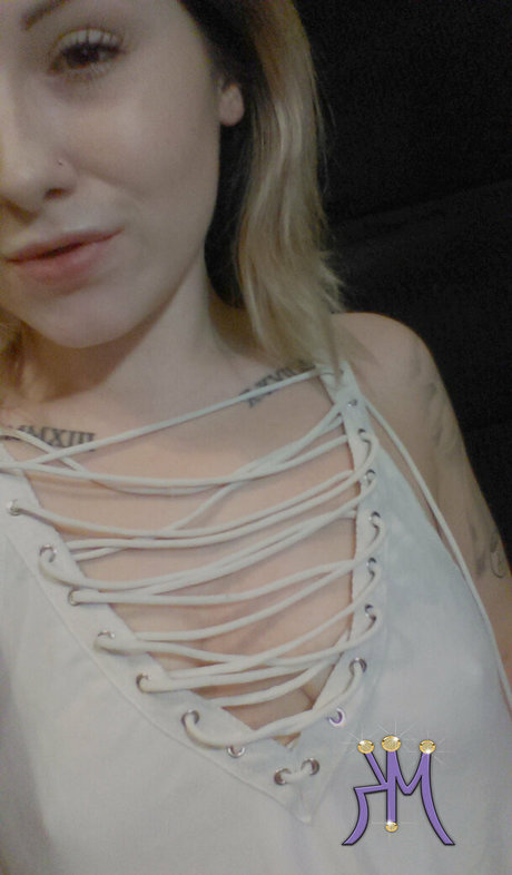 katiiemae OnlyFans Model Bilder